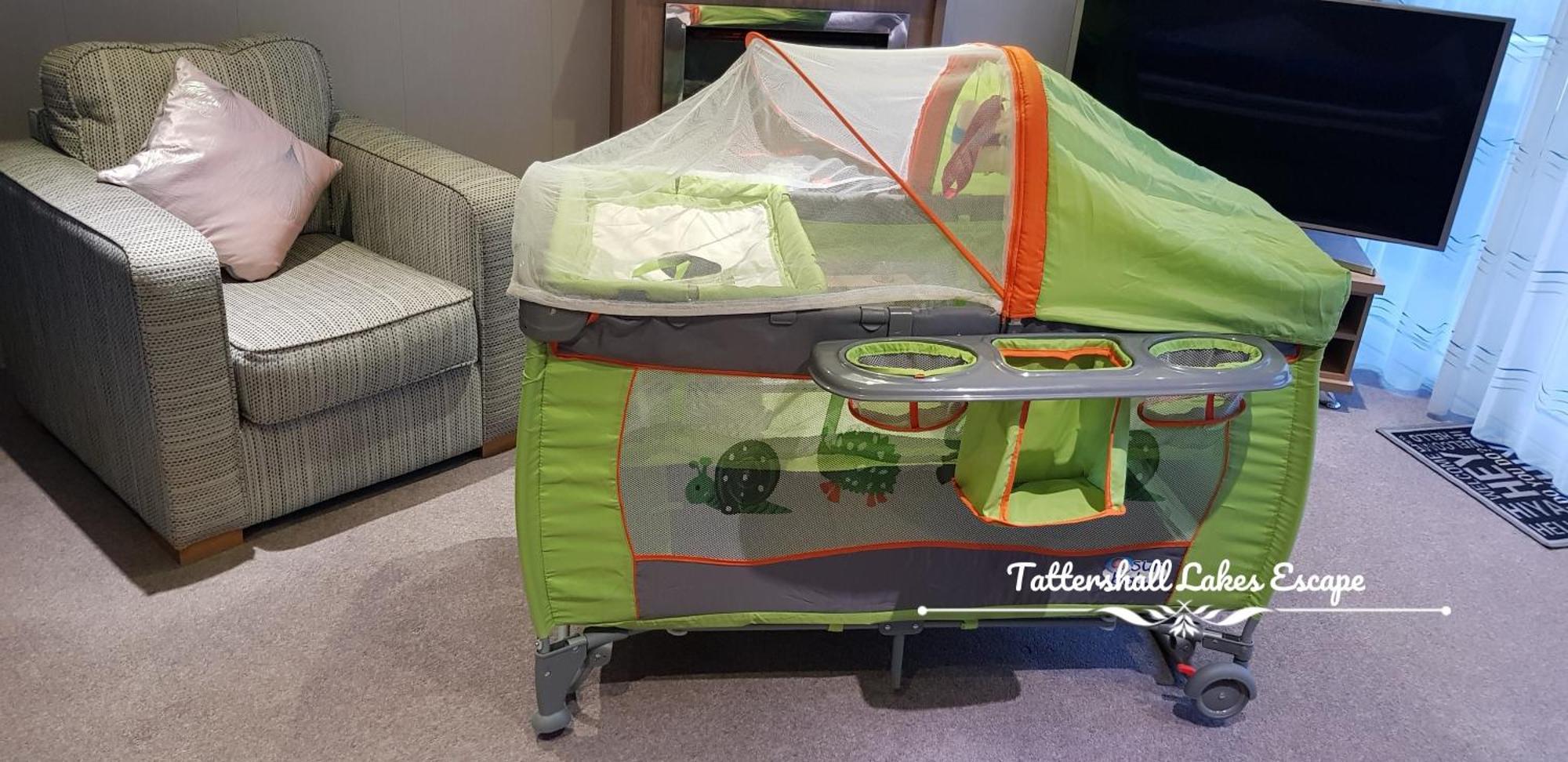 Meridian Tattershall Lakes Escape - Lakeside Lodge Caravan With A Fishing Peg Luxury Hot Tub Exterior photo